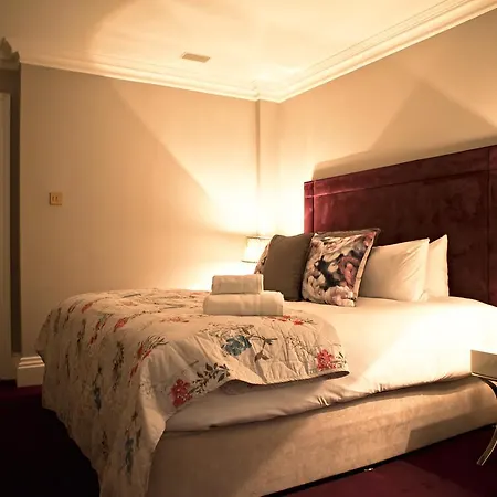 Apartment The Michael Flatley *